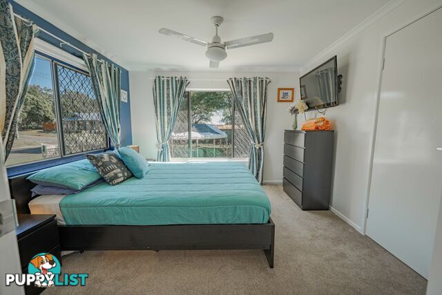 21-23 Kamar Street RUSSELL ISLAND QLD 4184