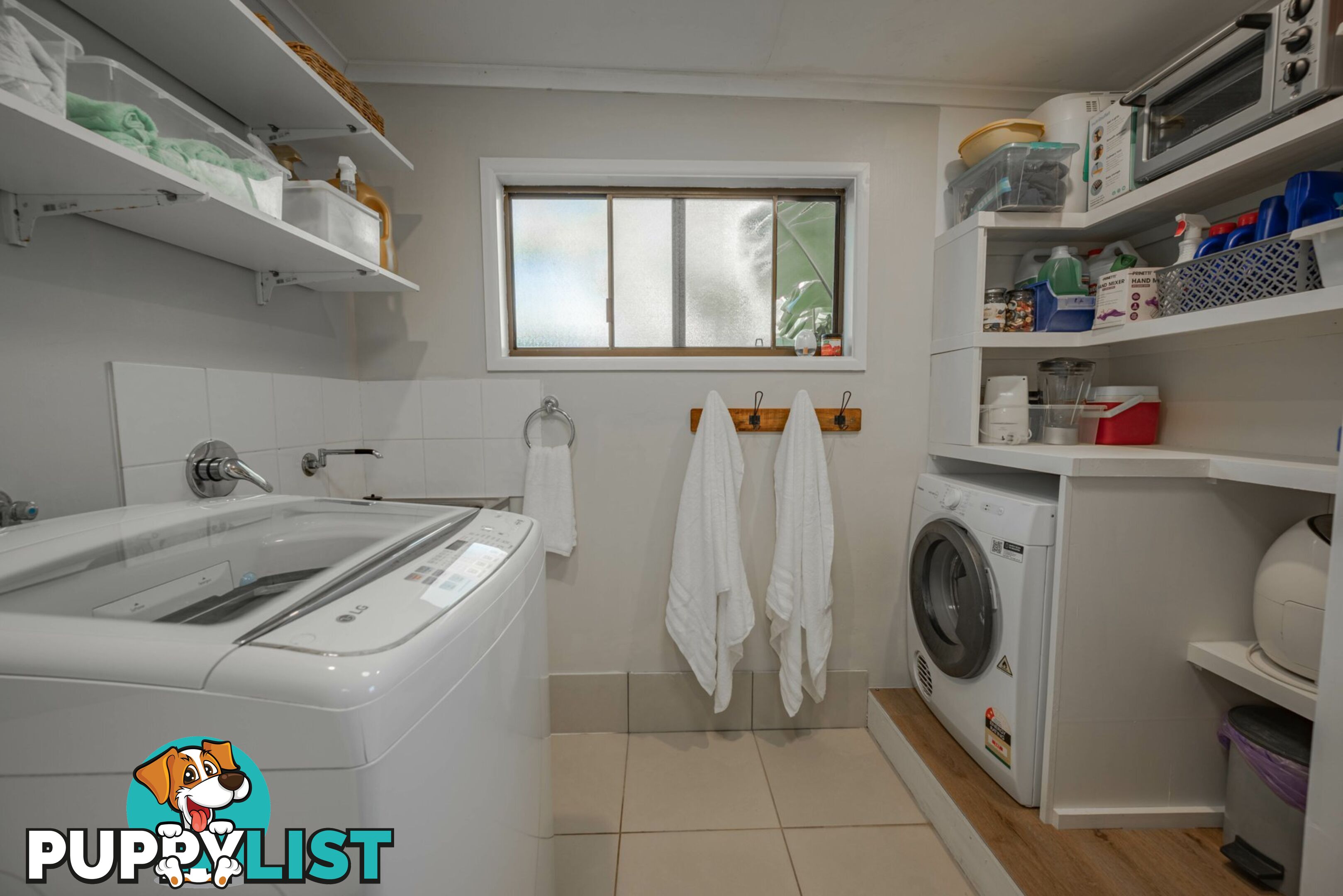 21-23 Kamar Street RUSSELL ISLAND QLD 4184
