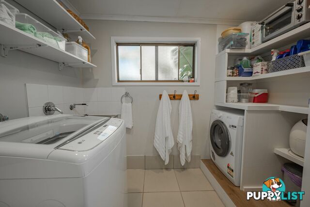 21-23 Kamar Street RUSSELL ISLAND QLD 4184