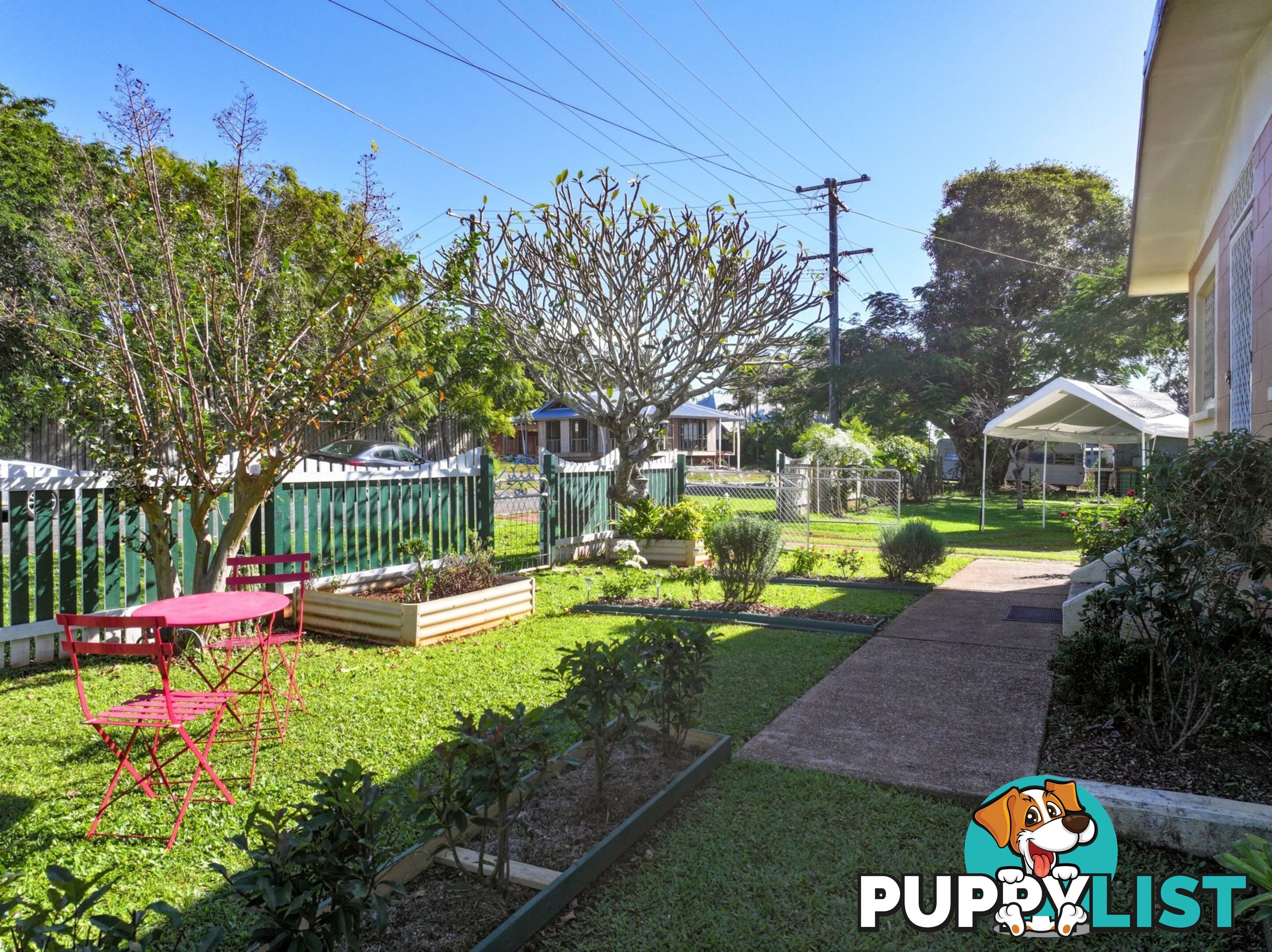 21-23 Kamar Street RUSSELL ISLAND QLD 4184