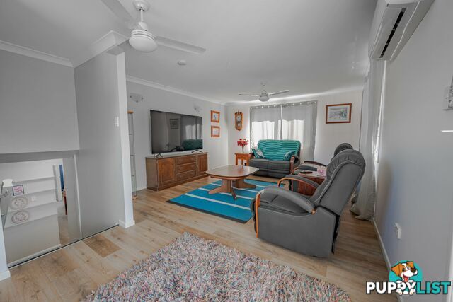 21-23 Kamar Street RUSSELL ISLAND QLD 4184