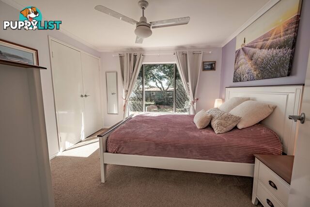 21-23 Kamar Street RUSSELL ISLAND QLD 4184