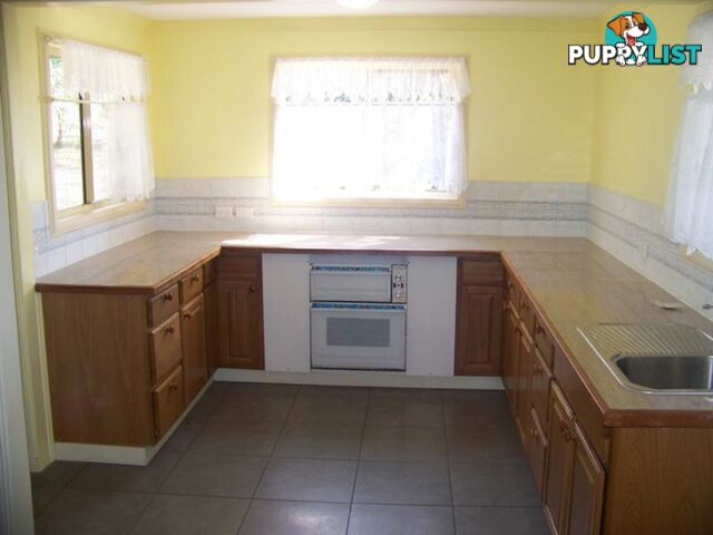 2 Bradman RUSSELL ISLAND QLD 4184
