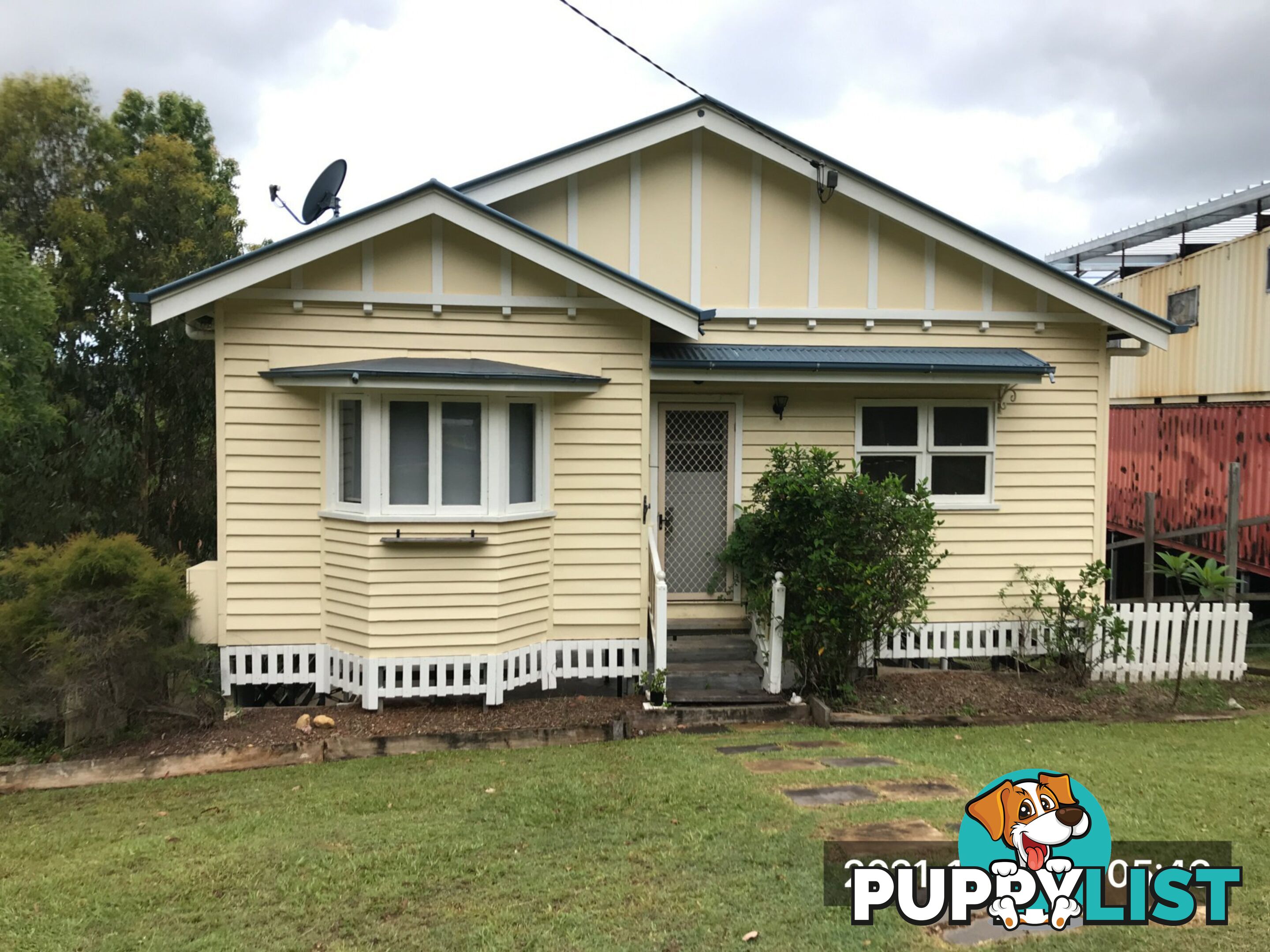 38 Leichhardt Terrace RUSSELL ISLAND QLD 4184