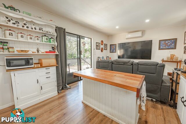 6 Kula street RUSSELL ISLAND QLD 4184