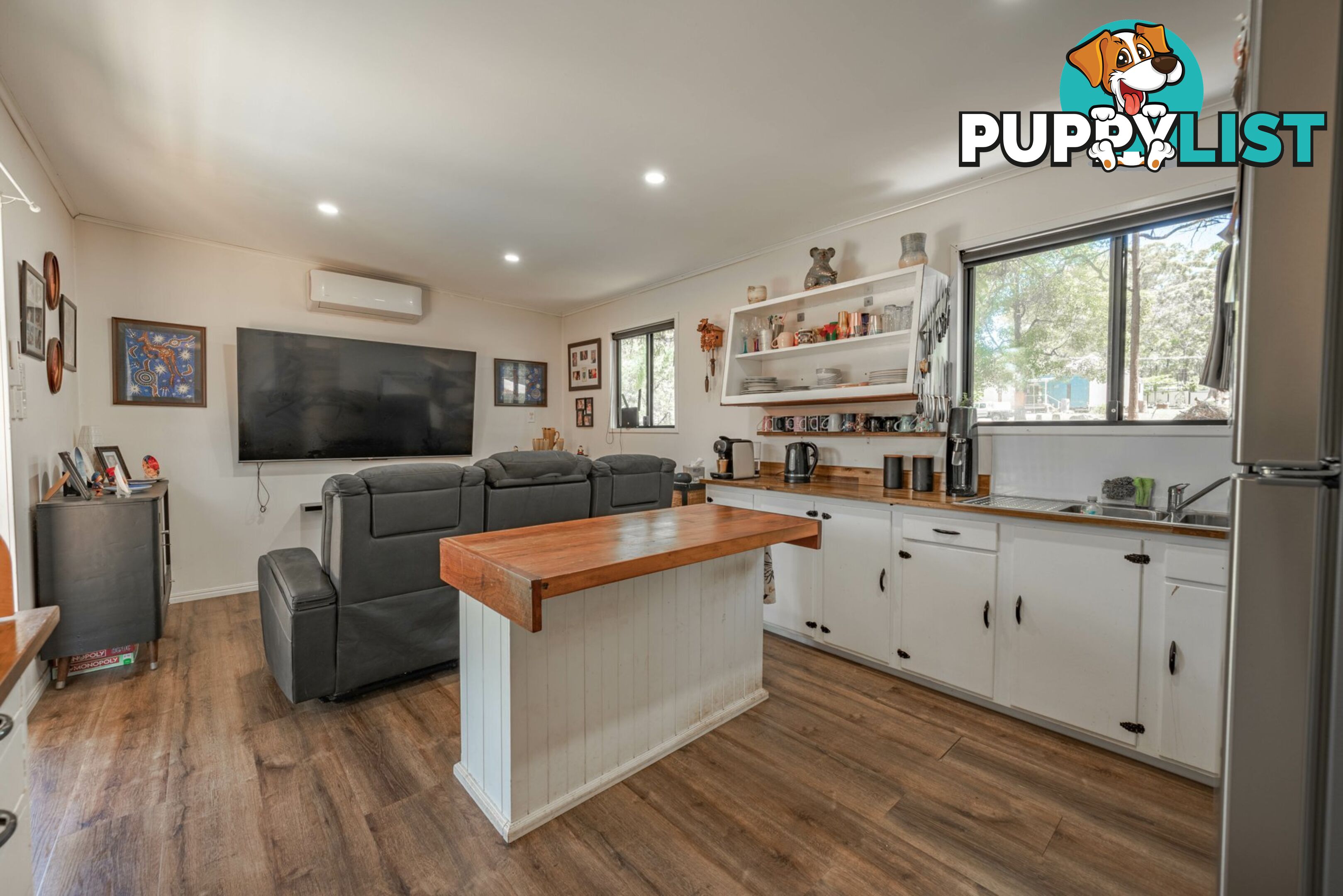 6 Kula street RUSSELL ISLAND QLD 4184