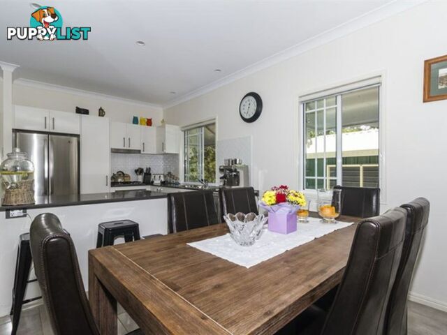 36 Kennedy Avenue RUSSELL ISLAND QLD 4184
