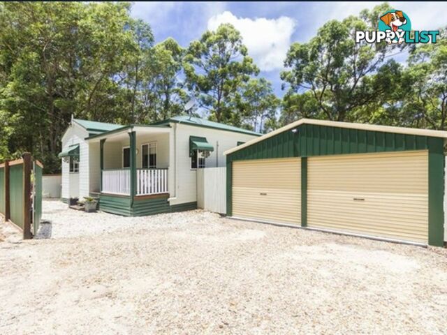 36 Kennedy Avenue RUSSELL ISLAND QLD 4184