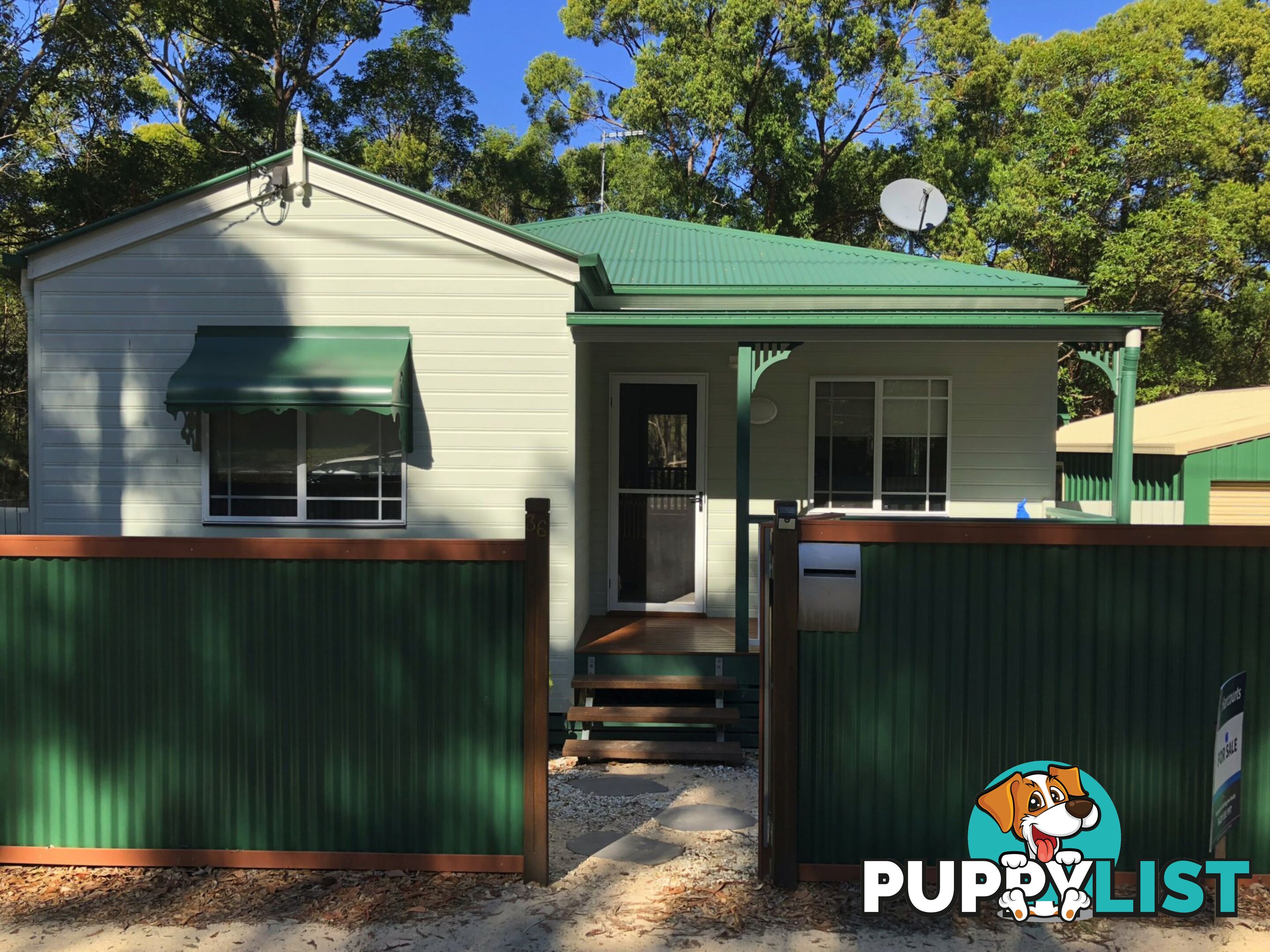 36 Kennedy Avenue RUSSELL ISLAND QLD 4184