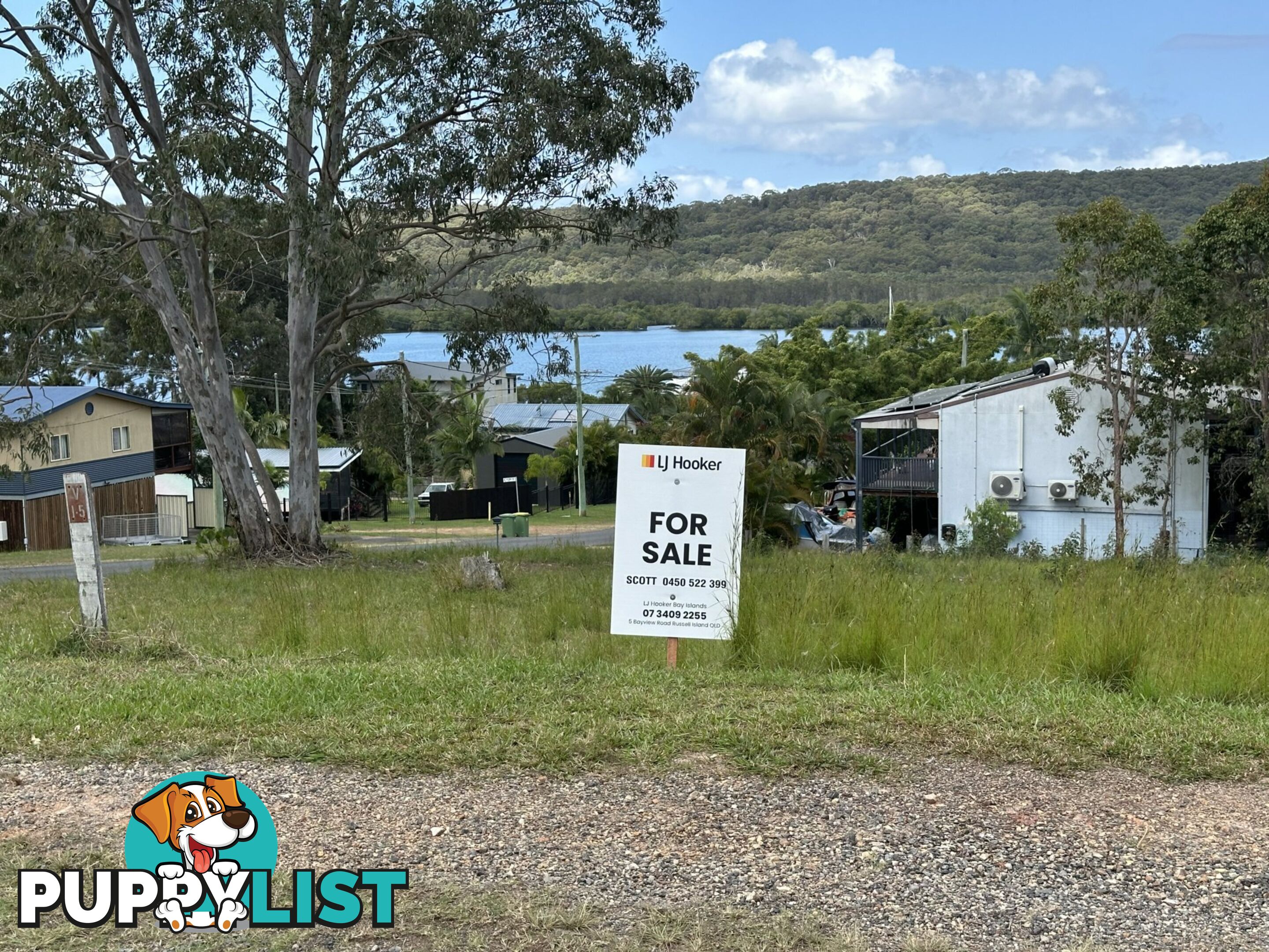 62 Barcelona Terrace RUSSELL ISLAND QLD 4184