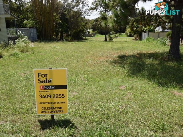 13 Vista Street RUSSELL ISLAND QLD 4184