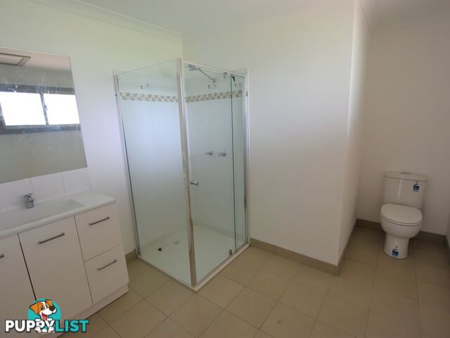 2 Todman Street RUSSELL ISLAND QLD 4184