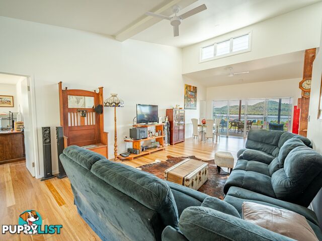 13 Opal Court RUSSELL ISLAND QLD 4184