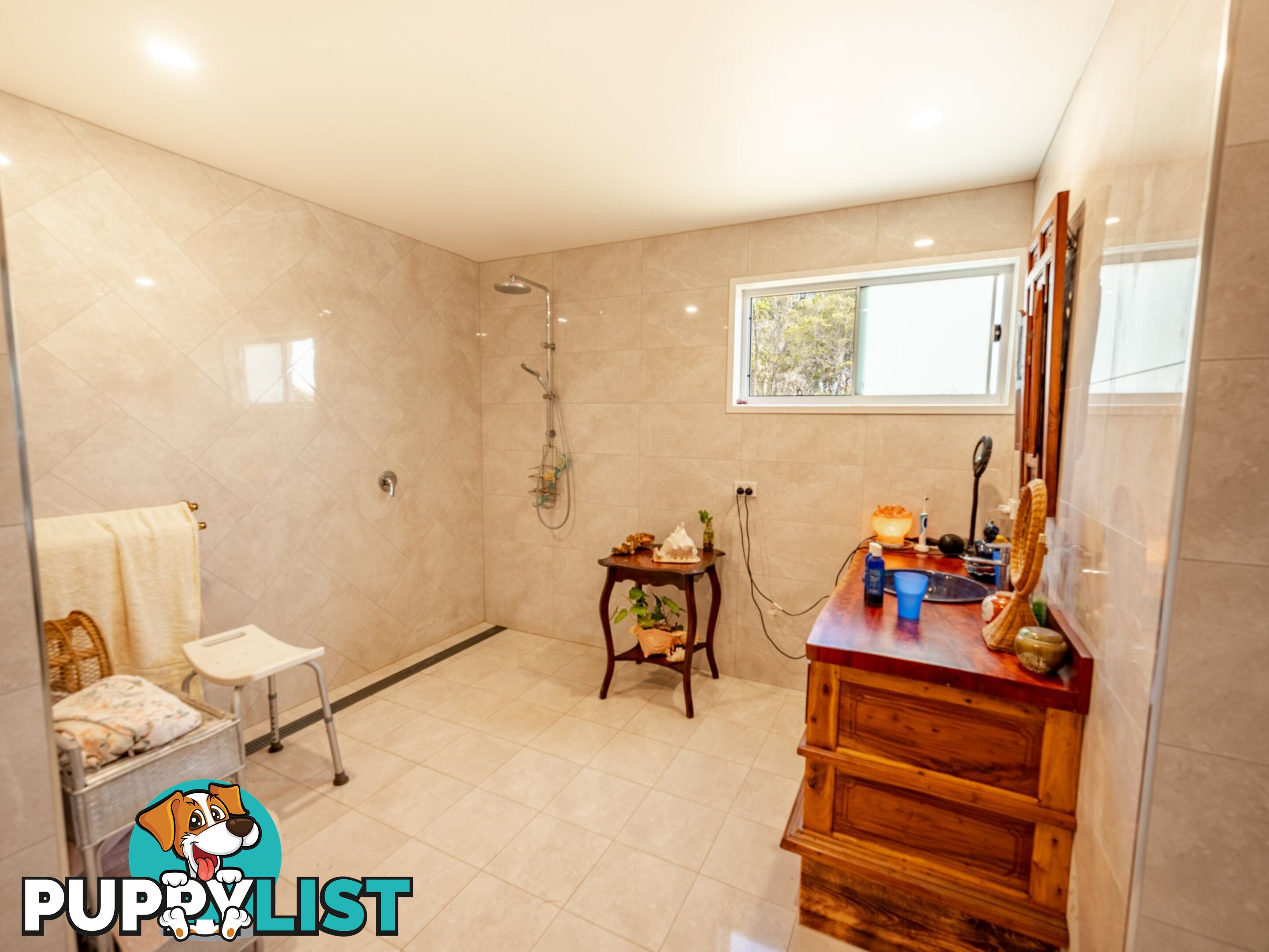 13 Opal Court RUSSELL ISLAND QLD 4184