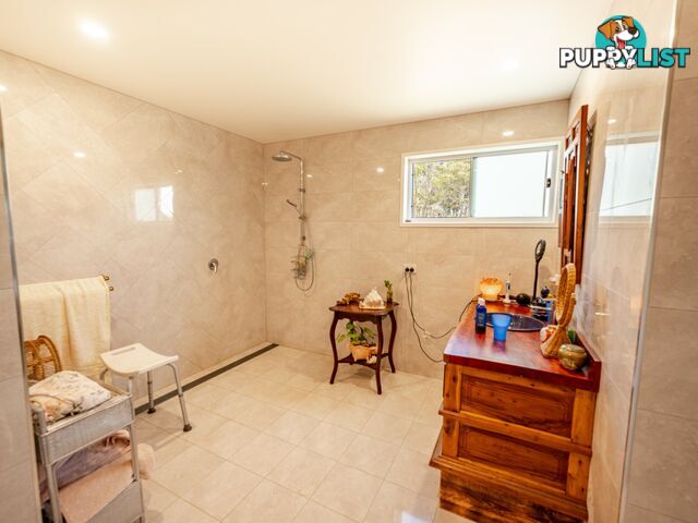 13 Opal Court RUSSELL ISLAND QLD 4184