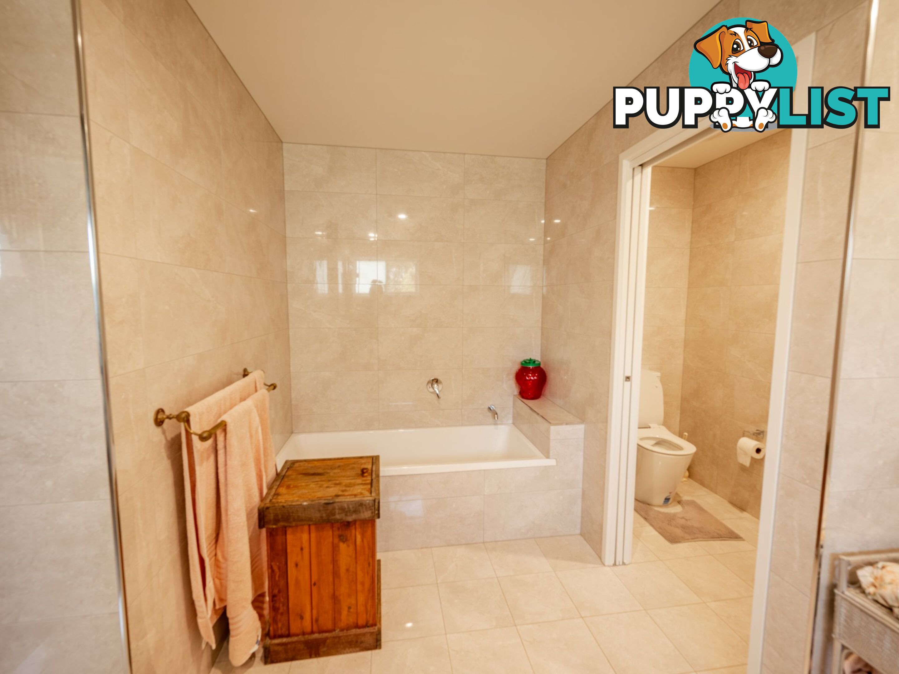 13 Opal Court RUSSELL ISLAND QLD 4184