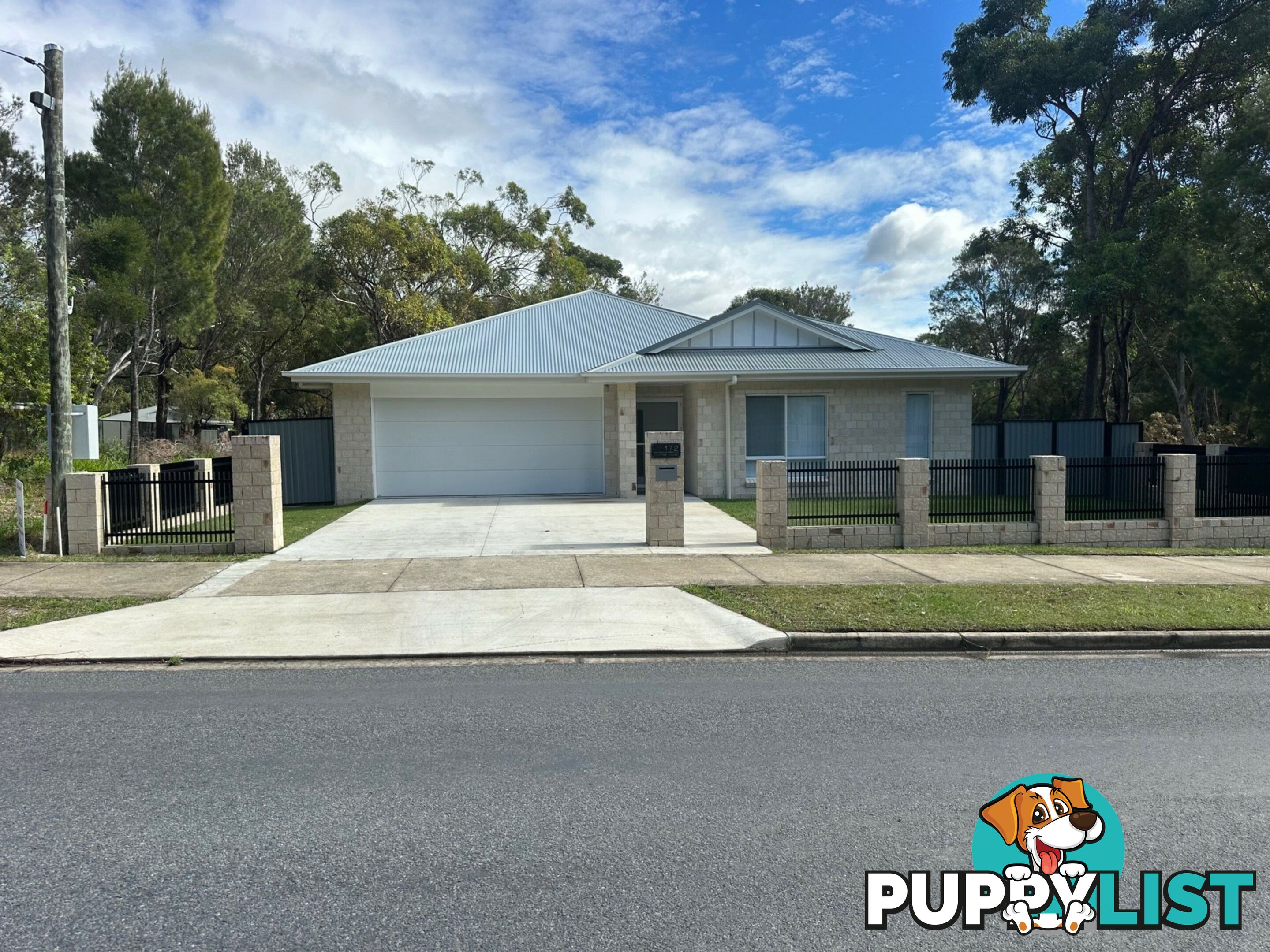 172 Centre Road RUSSELL ISLAND QLD 4184