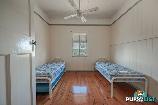 40 Aquamarine RUSSELL ISLAND QLD 4184