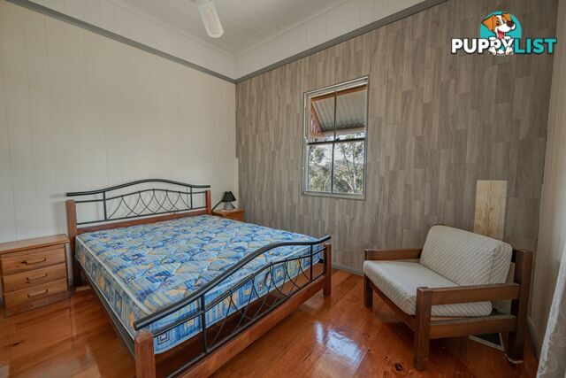 40 Aquamarine RUSSELL ISLAND QLD 4184
