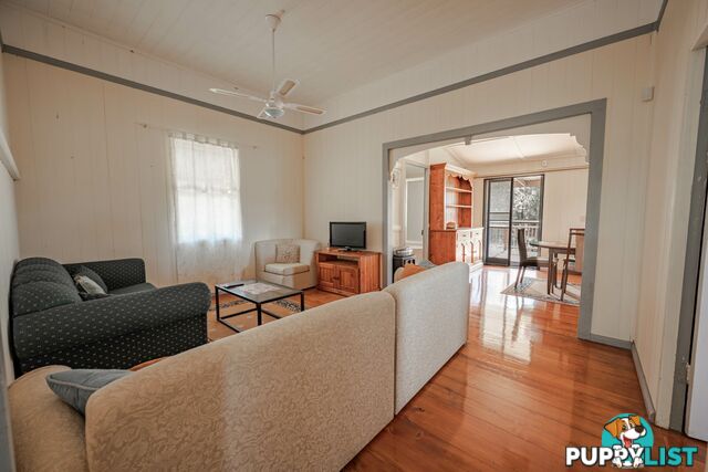 40 Aquamarine RUSSELL ISLAND QLD 4184
