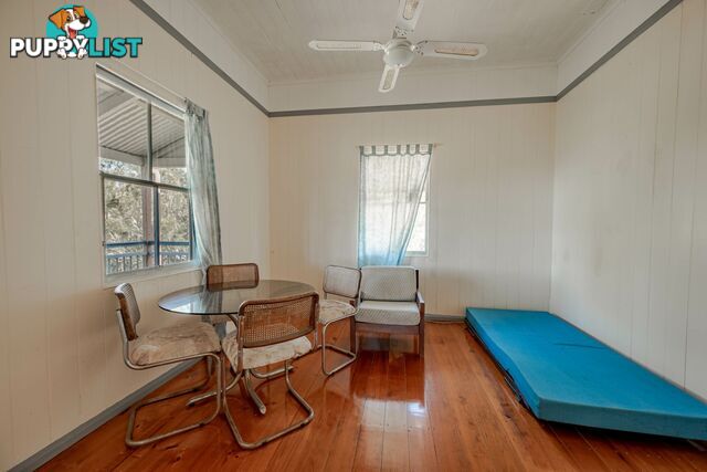 40 Aquamarine RUSSELL ISLAND QLD 4184