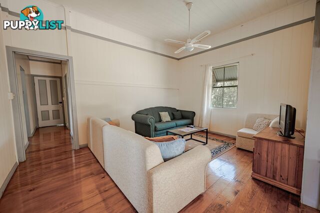 40 Aquamarine RUSSELL ISLAND QLD 4184