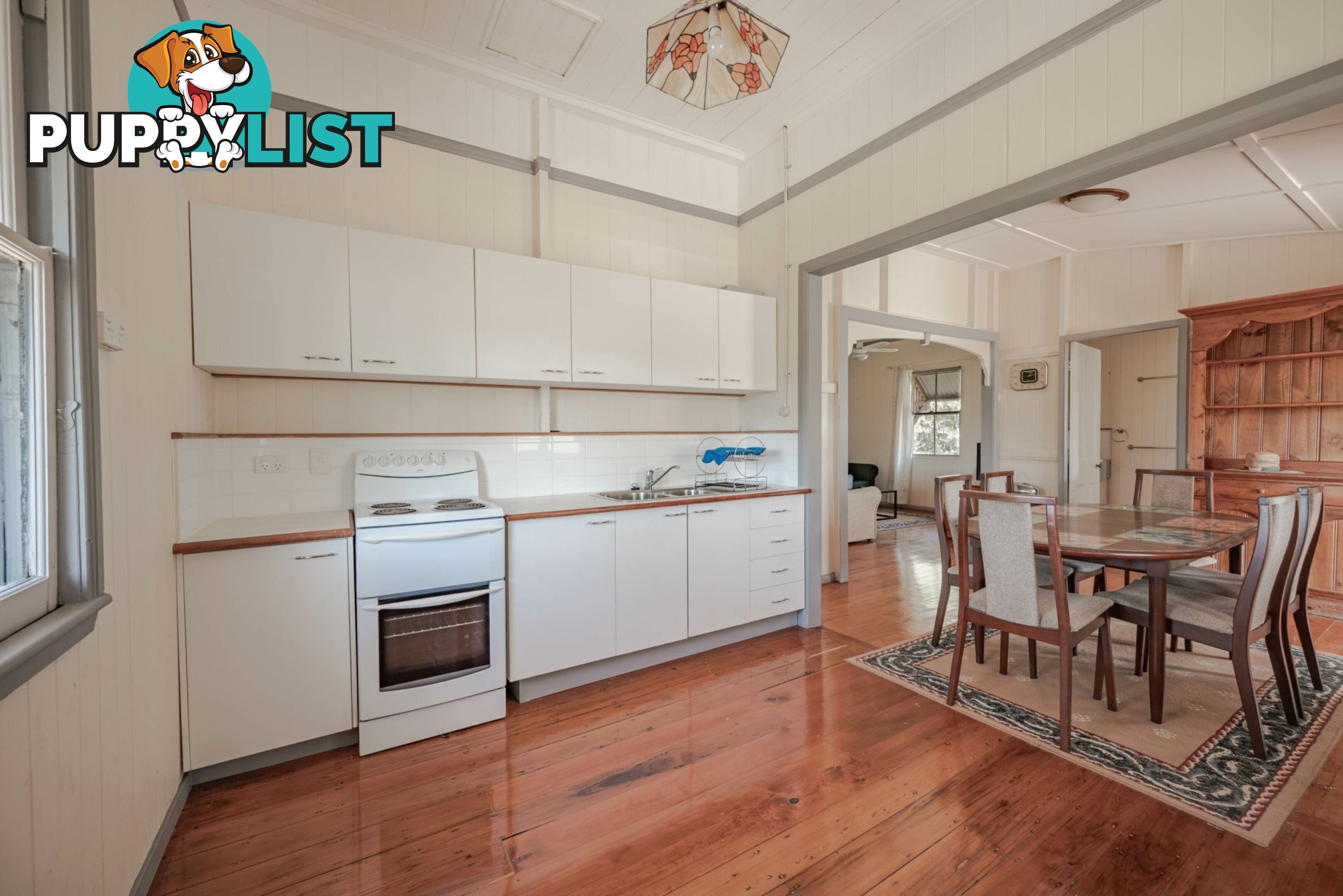 40 Aquamarine RUSSELL ISLAND QLD 4184