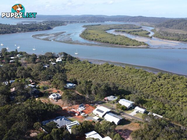 35 Aquamarine Ave RUSSELL ISLAND QLD 4184