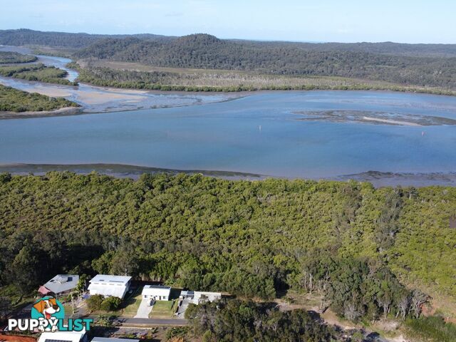 35 Aquamarine Ave RUSSELL ISLAND QLD 4184