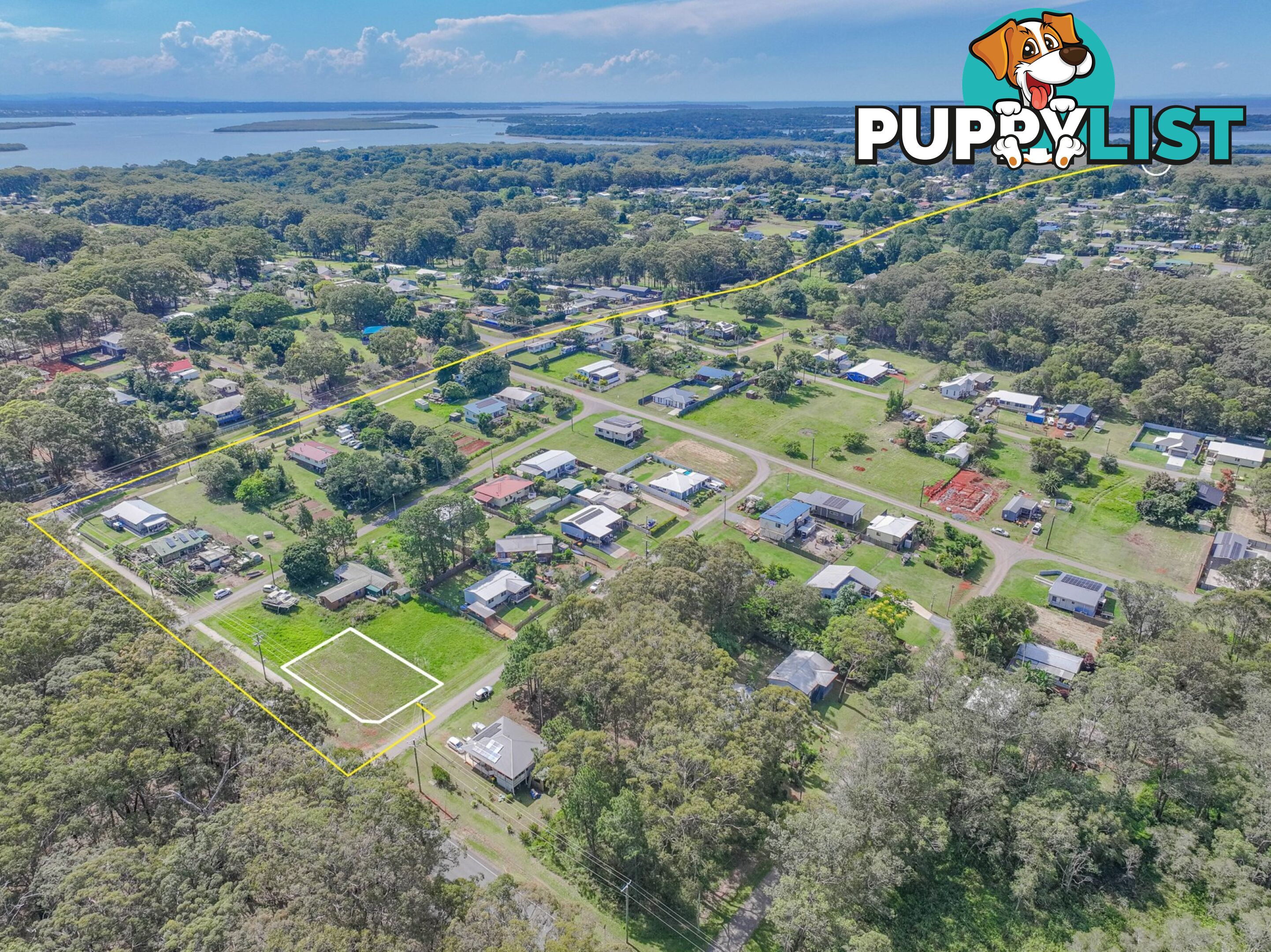 16 Oak Street RUSSELL ISLAND QLD 4184