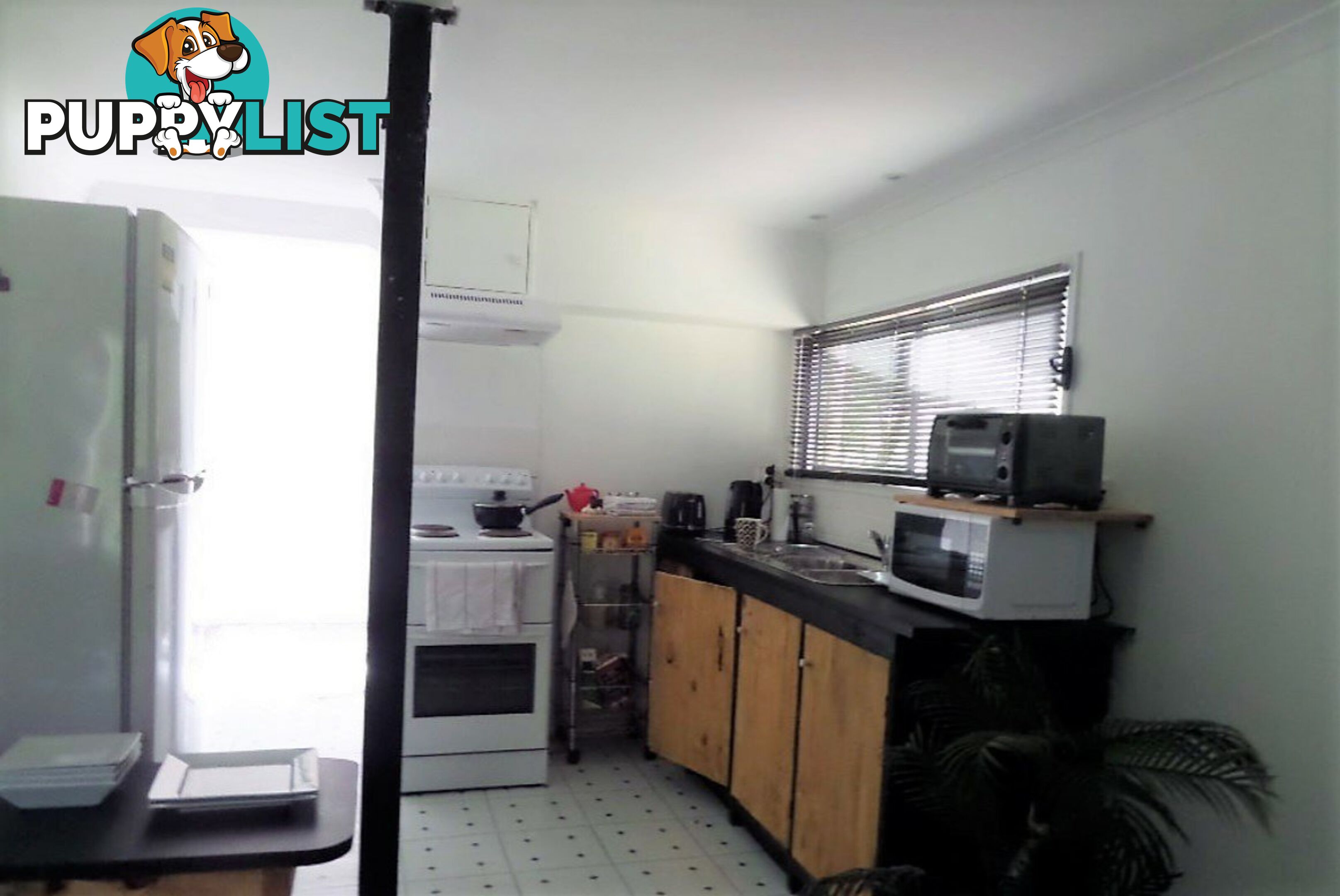66 Crescent Drive RUSSELL ISLAND QLD 4184