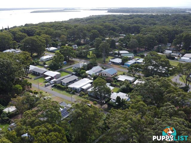 37 Bauhinia Drive RUSSELL ISLAND QLD 4184