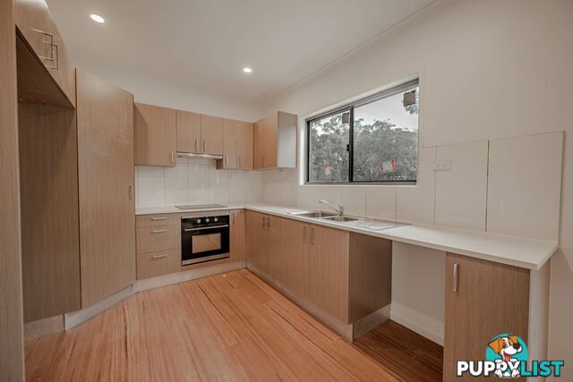 28 Stradbroke Drive RUSSELL ISLAND QLD 4184
