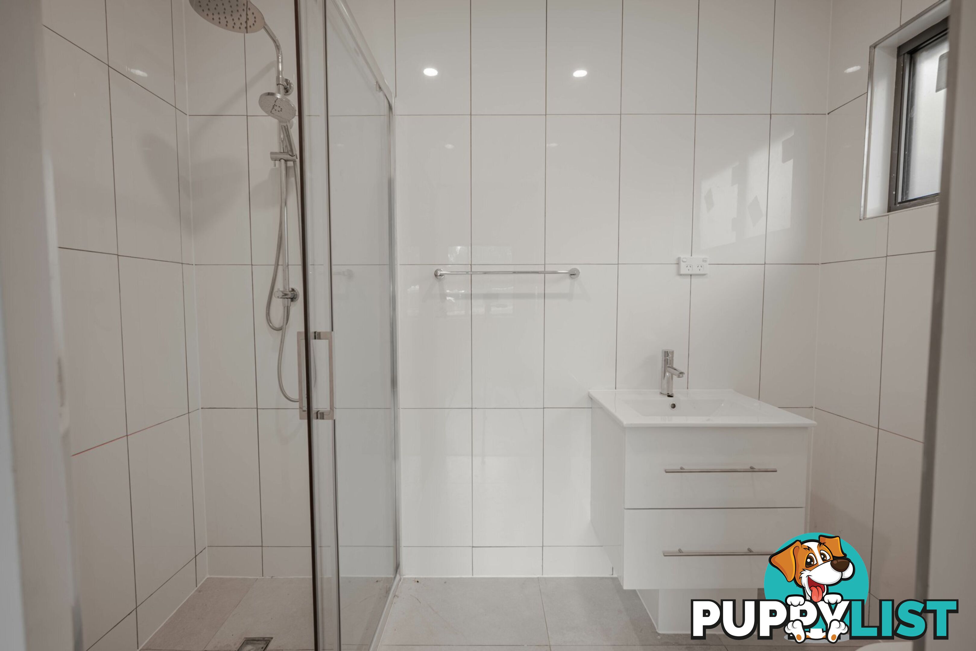 28 Stradbroke Drive RUSSELL ISLAND QLD 4184