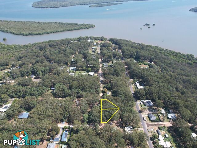 1 Monaco Avenue RUSSELL ISLAND QLD 4184