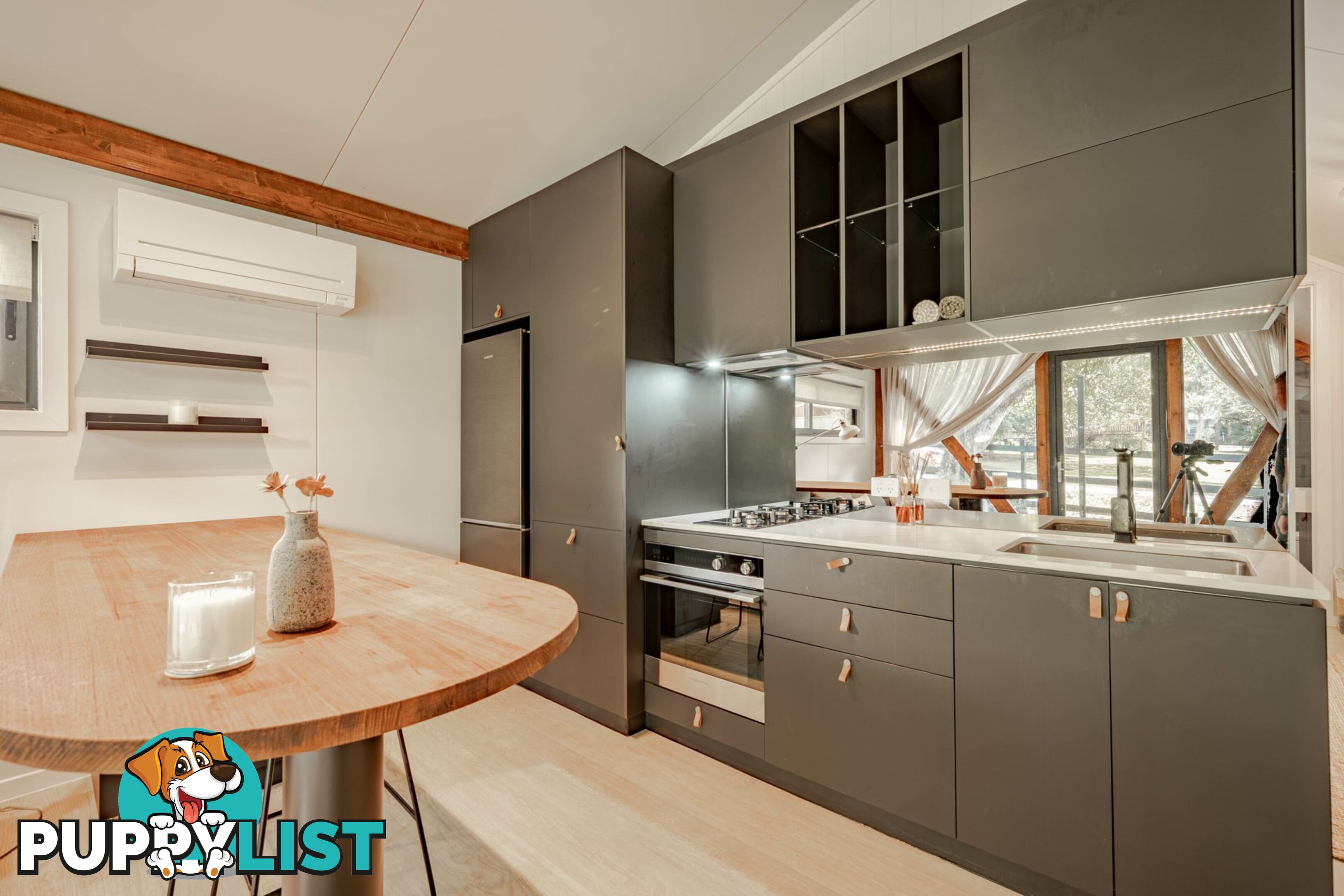 14 Miriam Street RUSSELL ISLAND QLD 4184