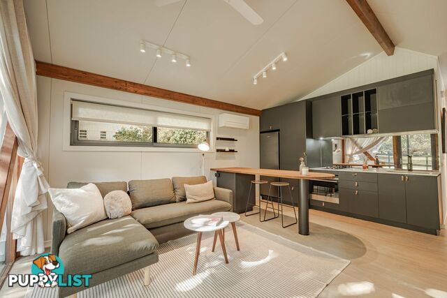 14 Miriam Street RUSSELL ISLAND QLD 4184