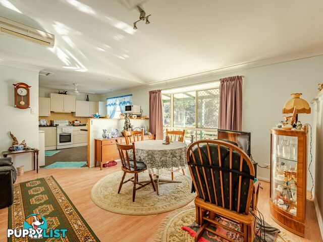 84 Minjerriba Road RUSSELL ISLAND QLD 4184