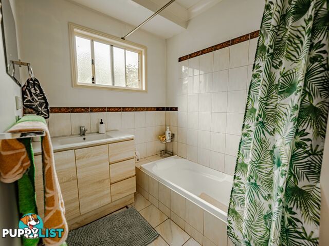 21-25 LEILANI AVENUE RUSSELL ISLAND QLD 4184