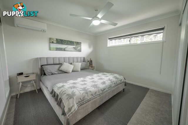 4 Vista St RUSSELL ISLAND QLD 4184