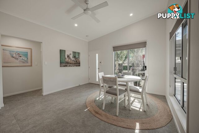 4 Vista St RUSSELL ISLAND QLD 4184