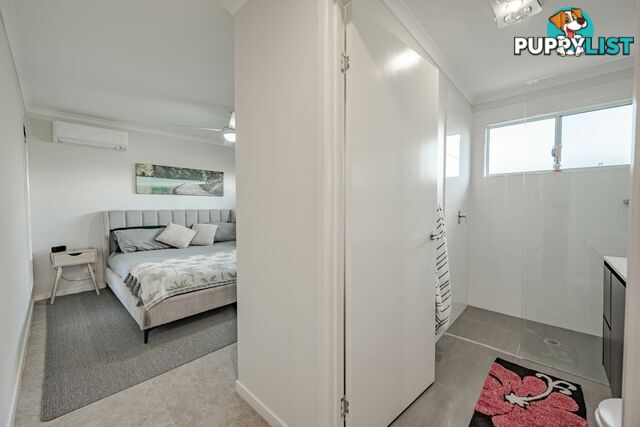 4 Vista St RUSSELL ISLAND QLD 4184
