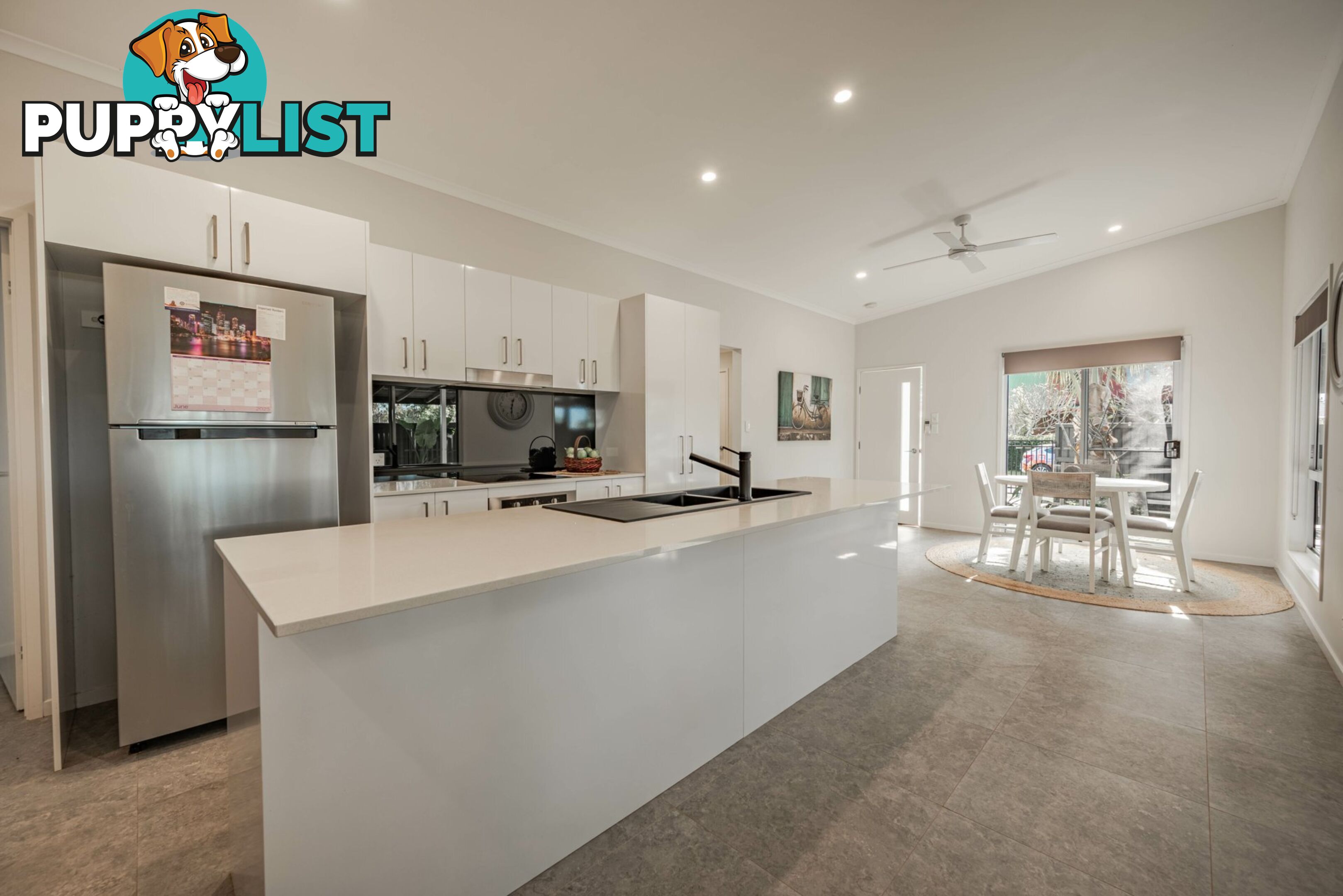 4 Vista St RUSSELL ISLAND QLD 4184