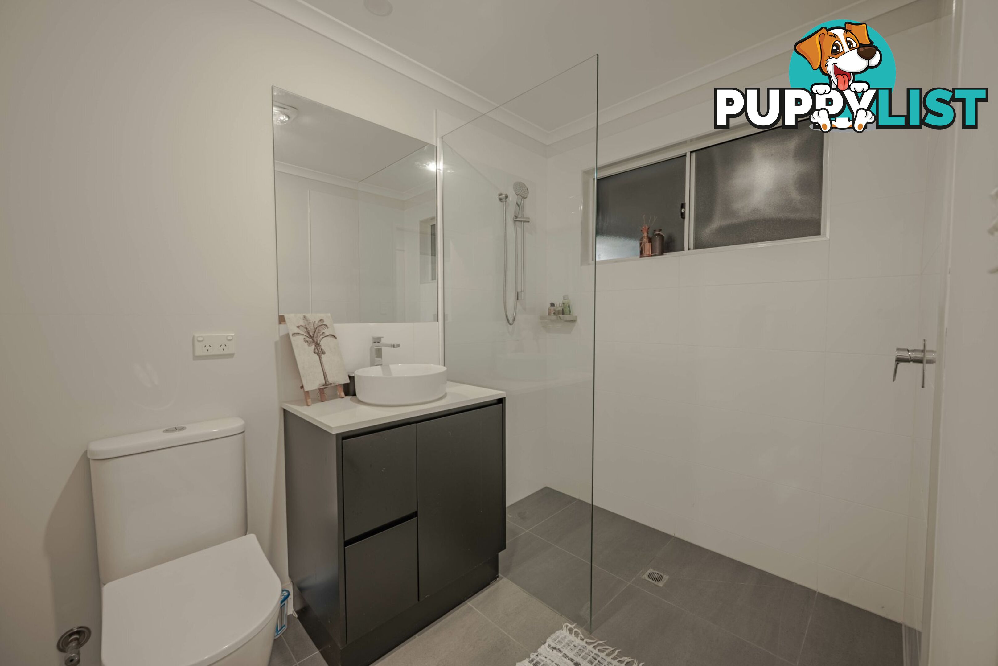 4 Vista St RUSSELL ISLAND QLD 4184