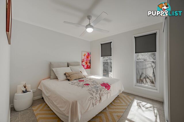 4 Vista St RUSSELL ISLAND QLD 4184