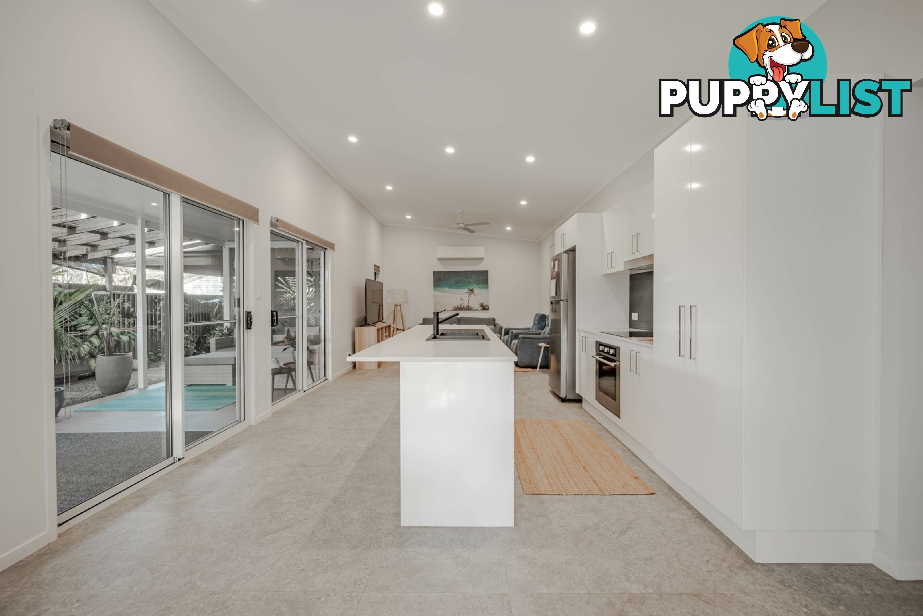 4 Vista St RUSSELL ISLAND QLD 4184