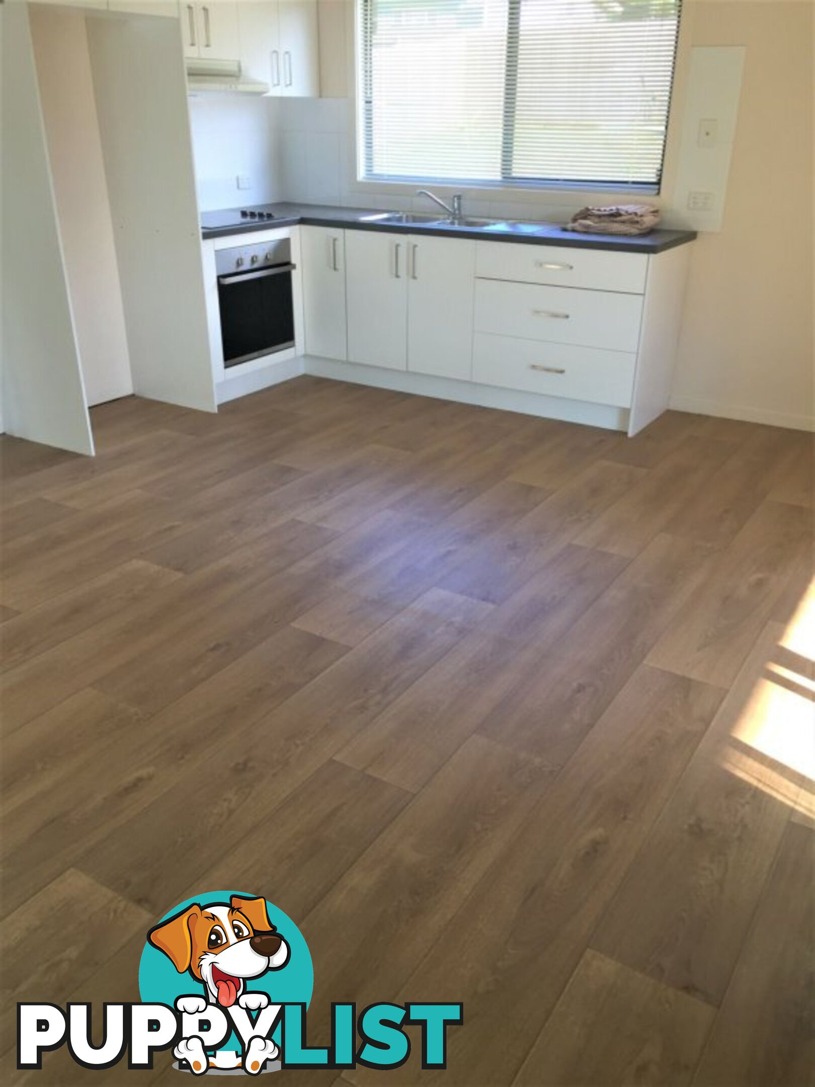 6 Sloop Street RUSSELL ISLAND QLD 4184