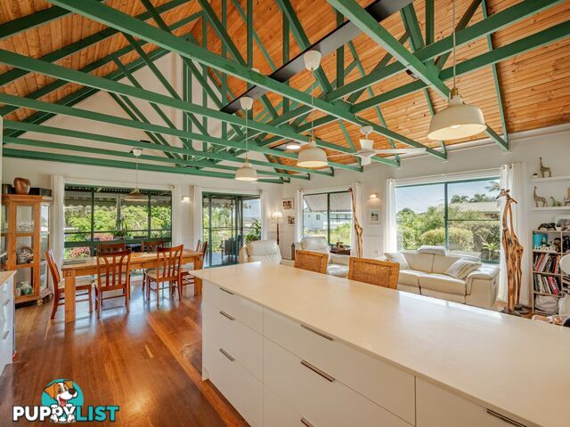 114 Channel Street RUSSELL ISLAND QLD 4184