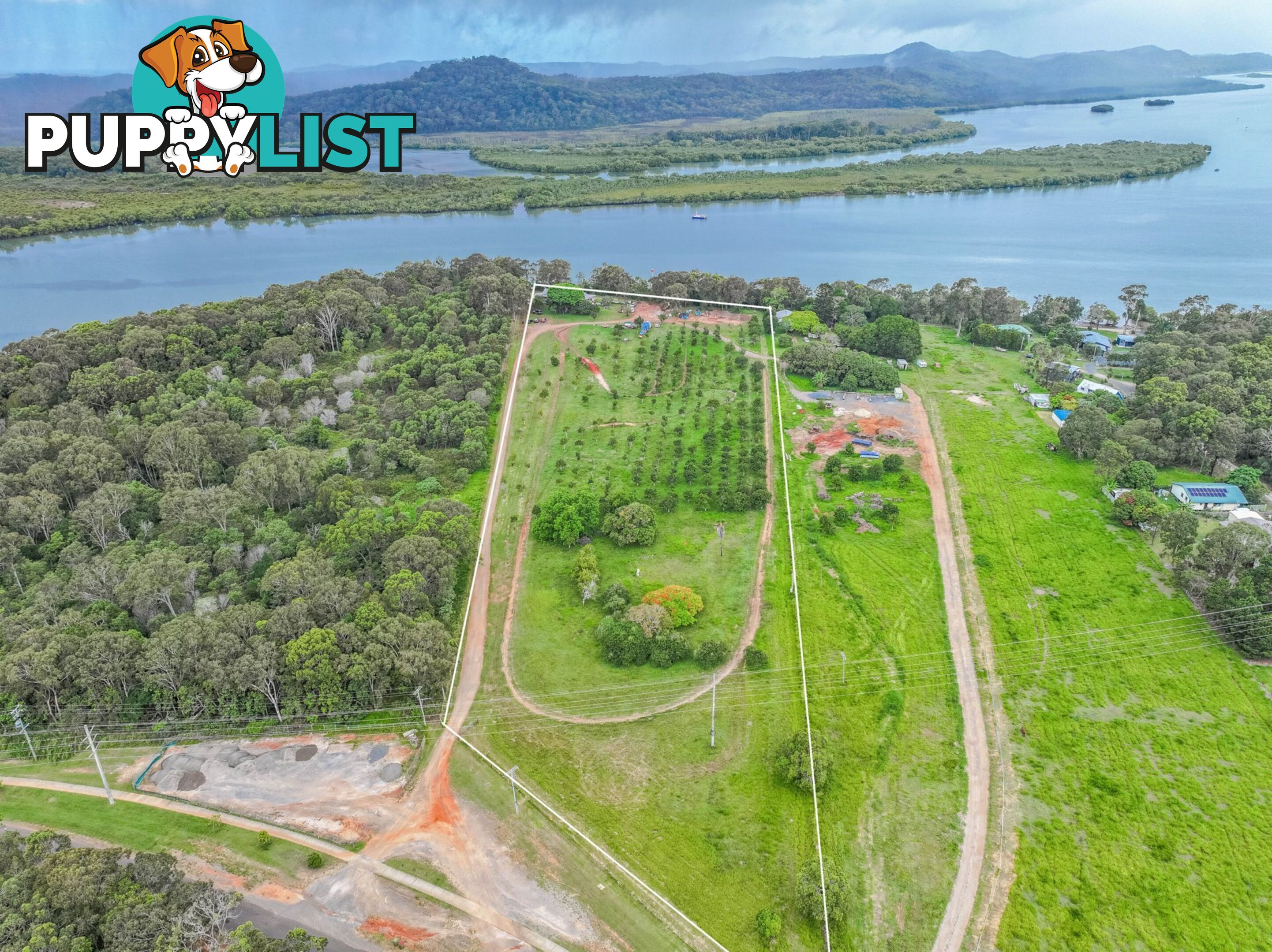 104-114 Canaipa Road RUSSELL ISLAND QLD 4184