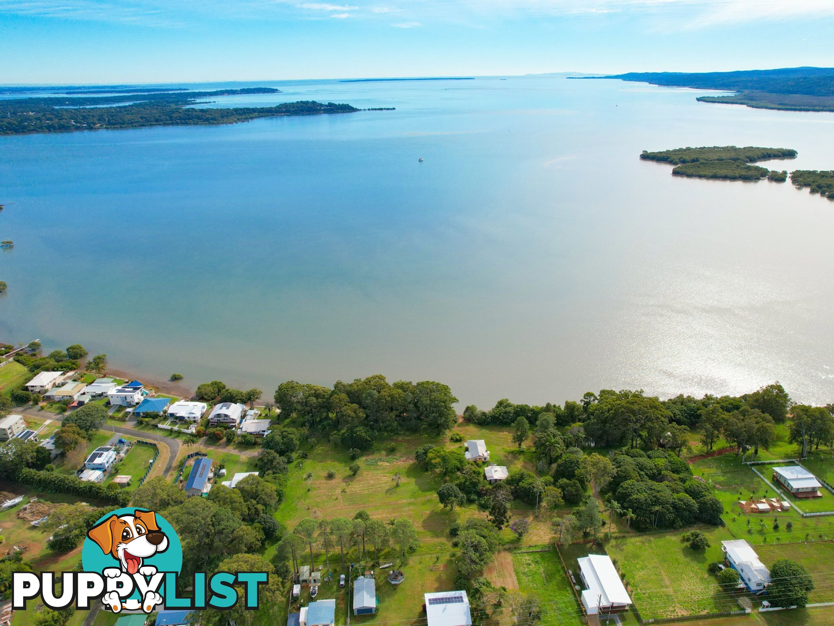 1 Canaipa Point Dve RUSSELL ISLAND QLD 4184